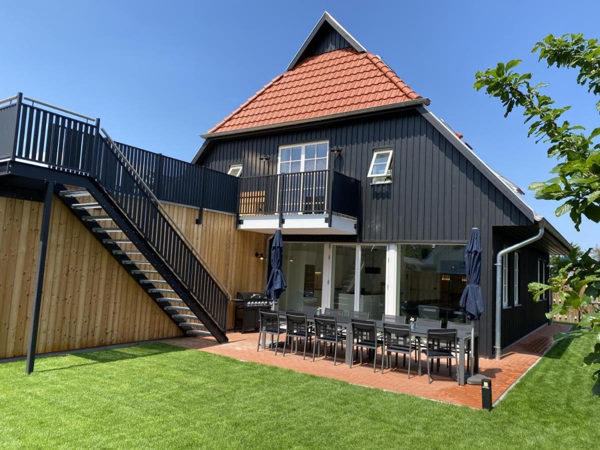 Fh Magnolia Fuer 12 Pers. Mit Terrasse + Dachterasse Villa Born Buitenkant foto